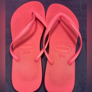 Havaianas Hot Pink Size 11/12 Flip Flop